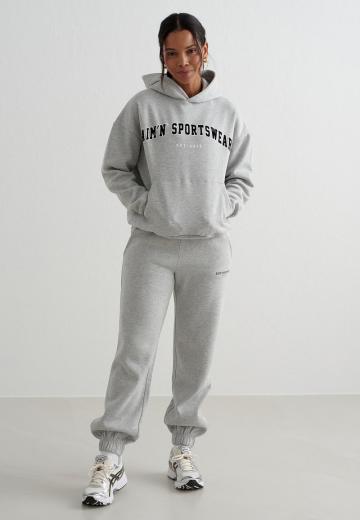 Спортивная толстовка