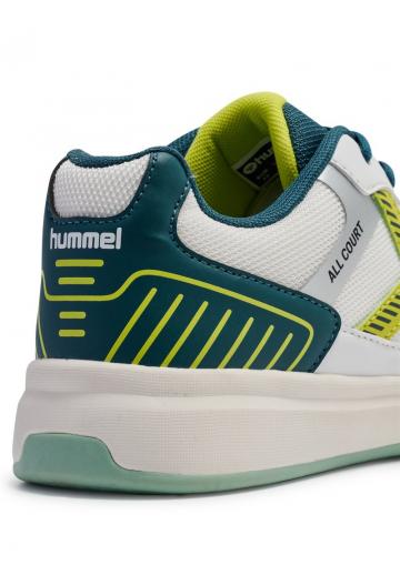 Теннисные кроссовки