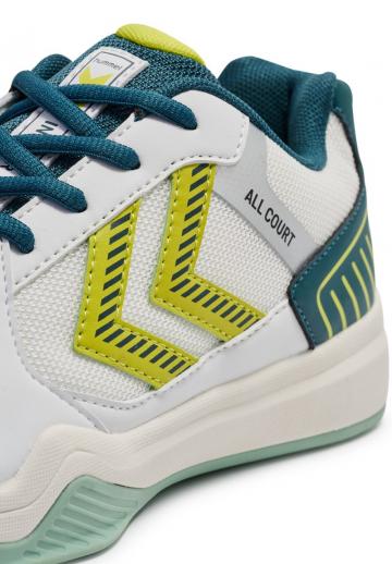 Теннисные кроссовки