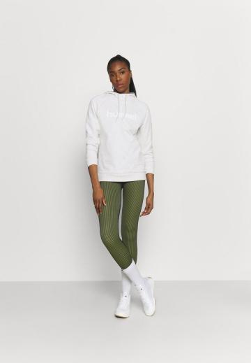 Спортивная толстовка