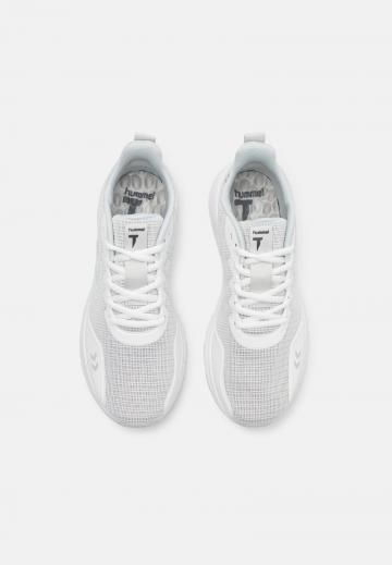 Гандбольные кроссовки