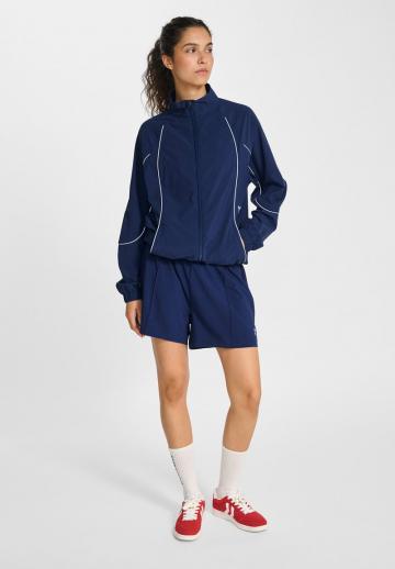 Спортивная куртка