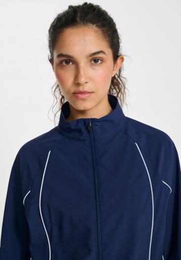 Спортивная куртка