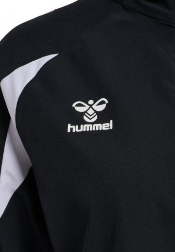 Спортивная куртка