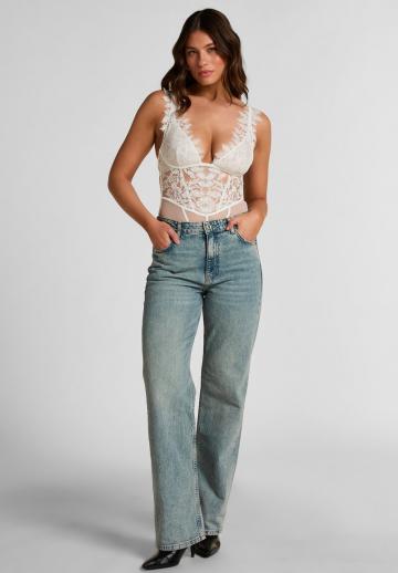 Кружевное боди