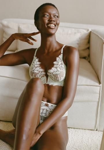 Бюстгальтер