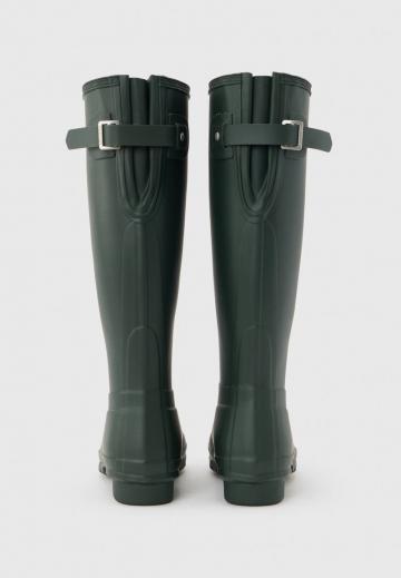 Резиновые сапоги