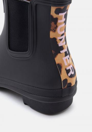 Резиновые сапоги