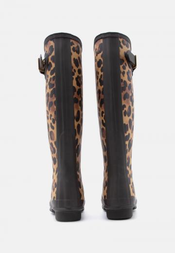 Резиновые сапоги