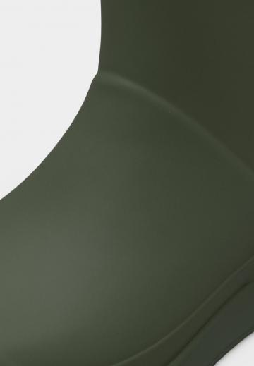 Резиновые сапоги