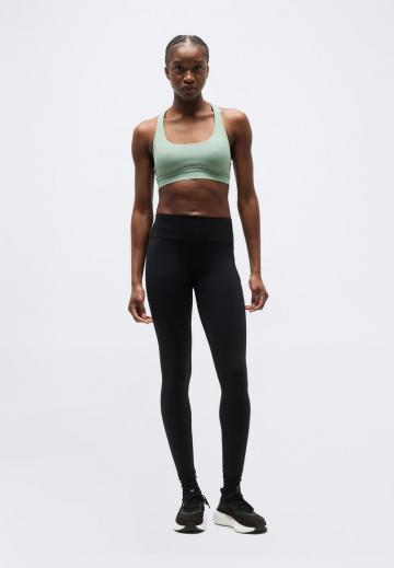 Спортивный бюстгальтер