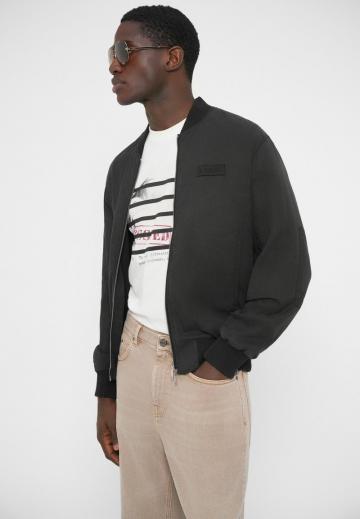 Куртка бомбер