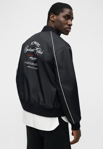 Куртка бомбер