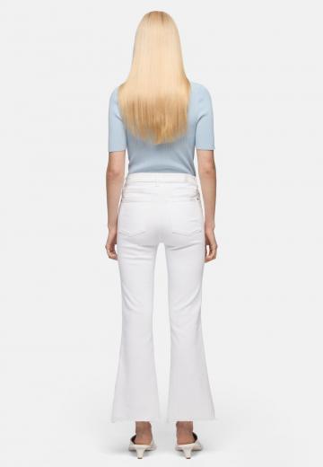 Клешеные джинсы