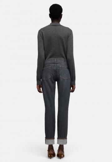 Короткие джинсы