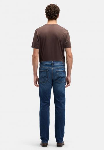 Узкие джинсы