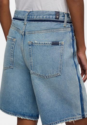 Джинсовые шорты
