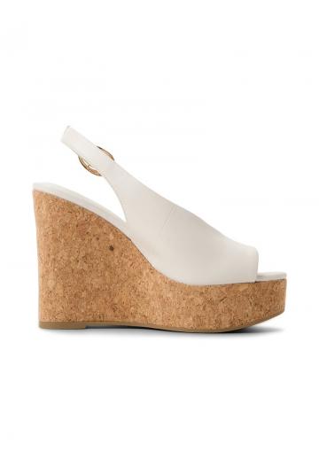 Босоножки на танкетке