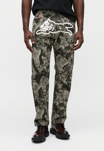 Прямые джинсы