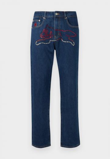 Прямые джинсы