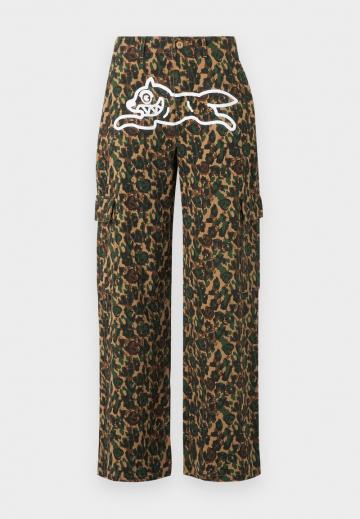 Свободные джинсы