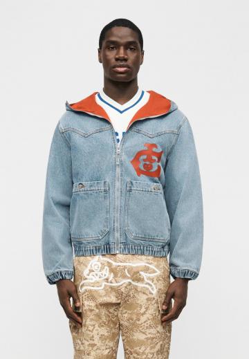 Джинсовая куртка