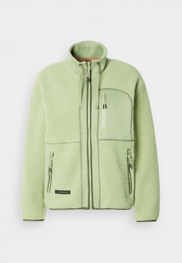 Флисовая куртка