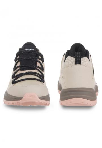 Походные ботинки