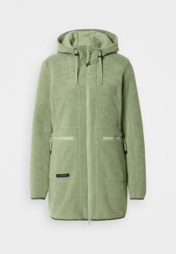 Спортивная куртка