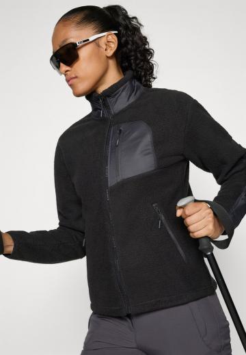 Флисовая куртка