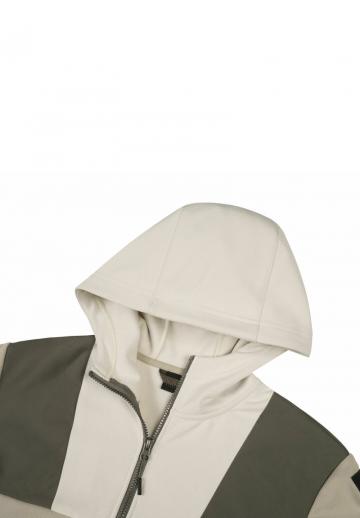 Спортивная куртка