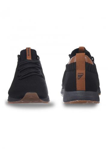 Тренировочные кроссовки