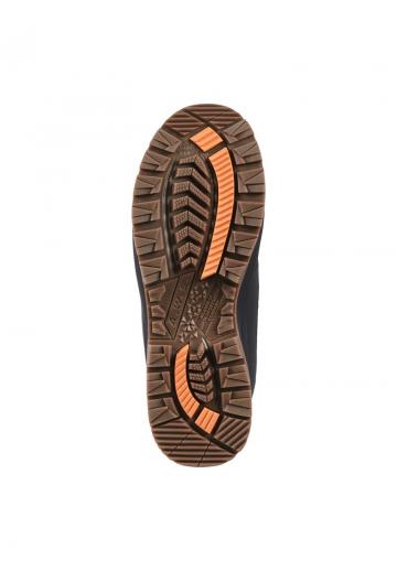 Походные ботинки