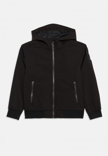 Спортивная куртка