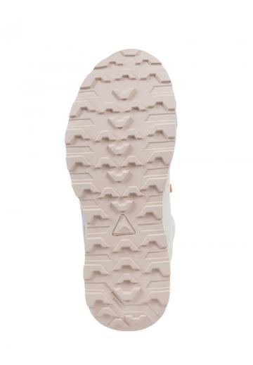 Походные ботинки