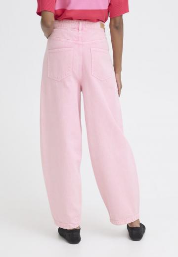 Свободные джинсы