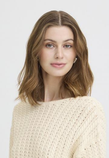 Вязаная кофта