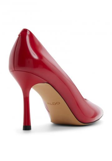 Туфли на высоком каблуке