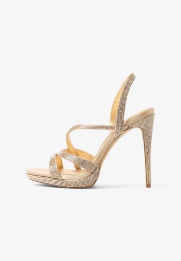 Босоножки на платформе