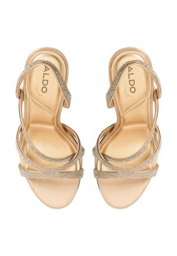 Босоножки на платформе