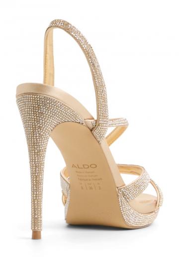 Босоножки на платформе