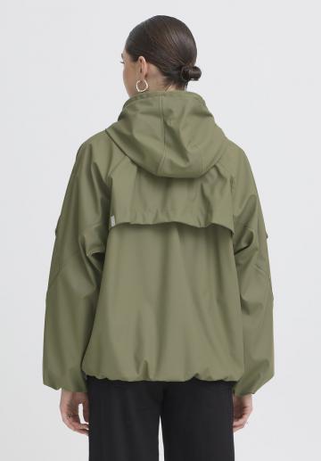 Куртка с накладнымит карманами