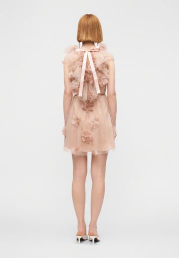 Короткое платье