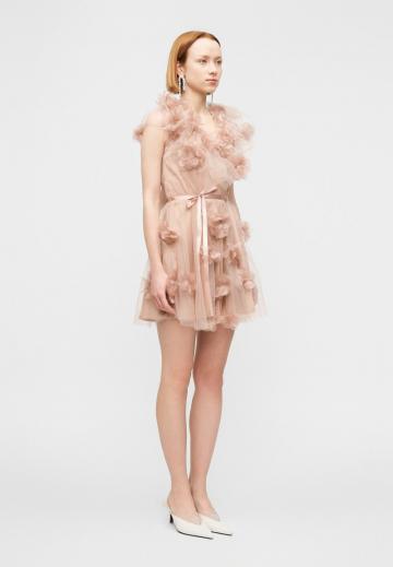 Короткое платье