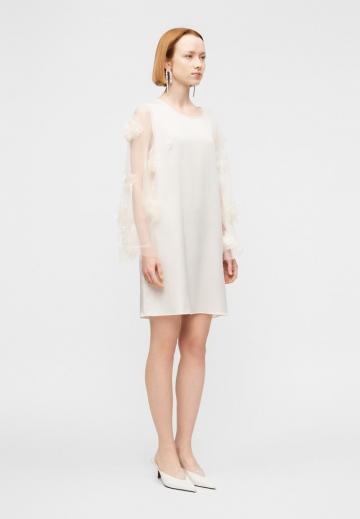 Короткое платье