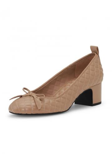 Туфли с высоким носом