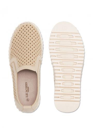 Туфли на танкетке