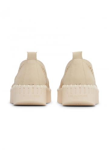 Туфли на танкетке