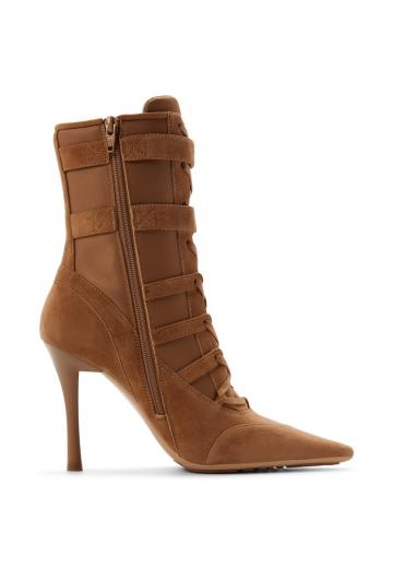 Полусапожки на высоком каблуке