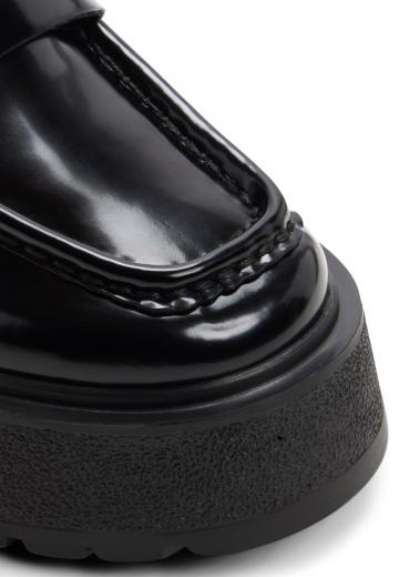 Полуботинки